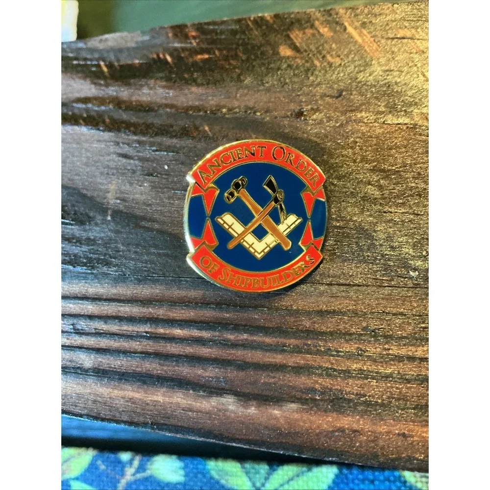 Vintage‎ Ancient Order Of Shipbuilders Enamel 1